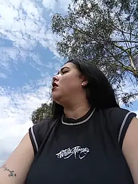 Freckless  online show from March 11, 5:51 pm