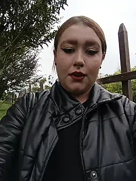 Freckless  online show from March 8, 6:11 pm