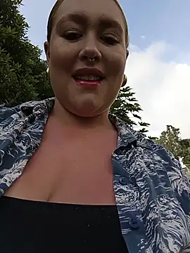 Freckless  online show from February 21, 8:44 pm