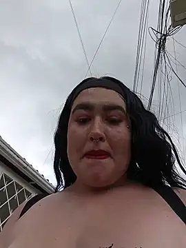 Freckless  online show from April 14, 6:13 pm