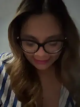 Snapshot of ludmila_x chatting on February 18, 3:26 am ludmila x online show from February 18, 3:26 am