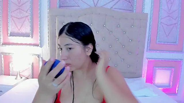 sluttybby  online show from April 14, 2:16 am