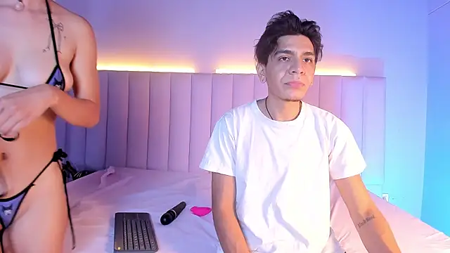 abrilandjulian online show from July 7, 7:50 pm