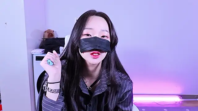 sodami01 online show from April 9, 2:34 pm