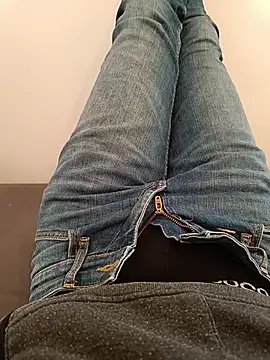 Snapshot of onxana89 chatting on February 27, 6:46 am onxana89 online show from February 27, 6:46 am