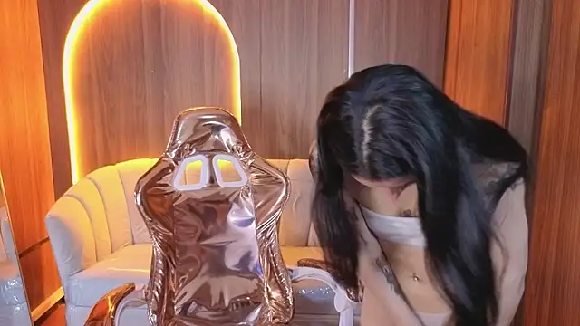 Hadda crazy b online show from February 28, 3:06 am