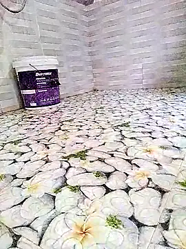 Snapshot of Lada-aa chatting on February 25, 10:04 am Lada-aa online show from February 25, 10:04 am