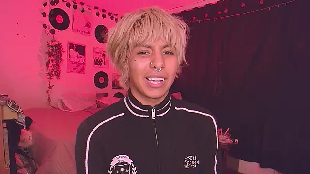 prince oliverr online show from February 17, 5:27 am