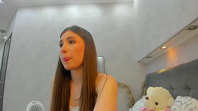 Emily Lews online show from May 22, 1:03 am