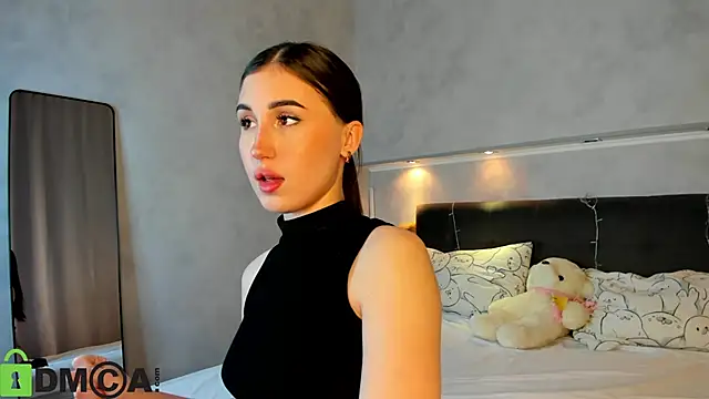 Snapshot of Emily_Lews chatting on March 3, 1:12 am Emily Lews online show from March 3, 1:12 am