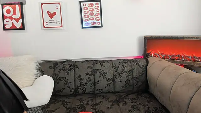 sweet-moon online show from March 21, 9:19 pm