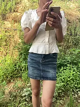 Snapshot of sunae-sex chatting on June 25, 12:30 am sunae-sex online show from June 25, 12:30 am
