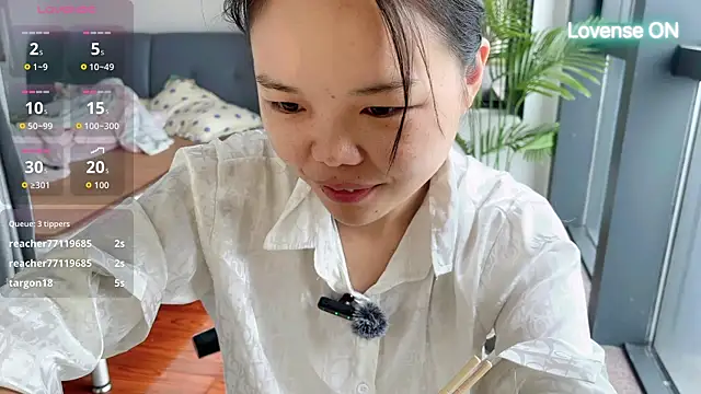 Snapshot of xiaosu22 chatting on June 18, 1:37 am xiaosu22 online show from June 18, 1:37 am