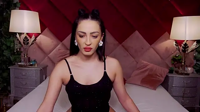 VictoriaLanes online show from March 15, 5:36 am