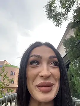 VictoriaLanes online show from May 19, 2:46 pm