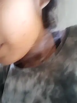 Horny Girl VIP online show from April 16, 7:31 am