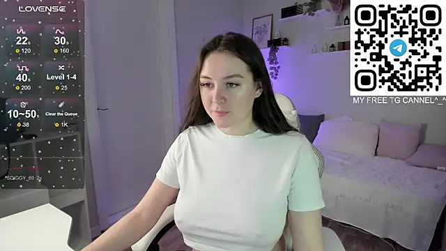 Laura CollinsS online show from March 21, 12:56 am