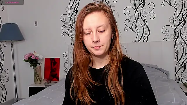 Snapshot of MadelinaJackson chatting on February 17, 4:10 am MadelinaJackson online show from February 17, 4:10 am