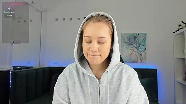 me1issa sss online show from March 4, 12:07 am