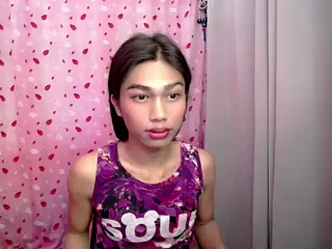 Snapshot of katrina_bigcock69 chatting on February 27, 12:22 am katrina bigcock69 online show from February 27, 12:22 am