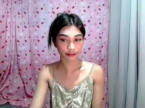 Snapshot of katrina_bigcock69 chatting on February 23, 12:28 pm katrina bigcock69 online show from February 23, 12:28 pm