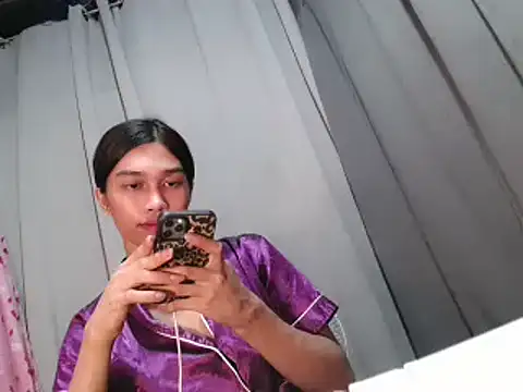 katrina bigcock69 online show from May 1, 4:12 pm