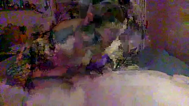 BrattyGirl2424 online show from May 8, 6:50 am