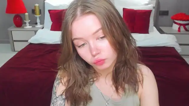 Violetta  Dreams online show from April 3, 6:14 pm