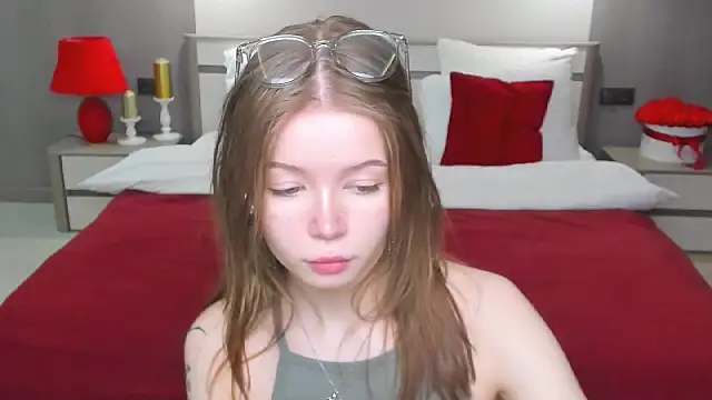 Violetta  Dreams online show from April 25, 11:24 am