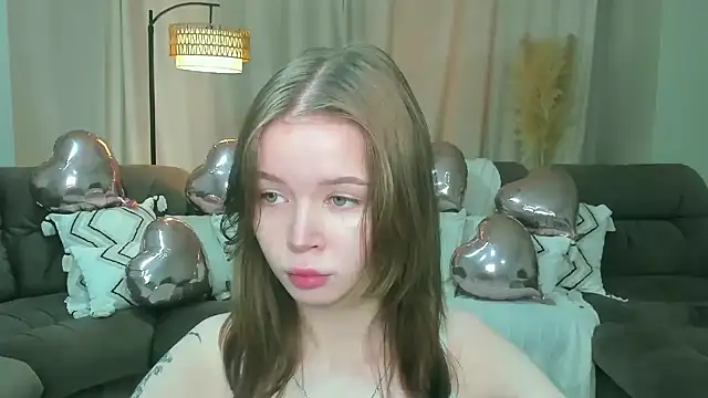 Violetta  Dreams online show from March 17, 4:37 am