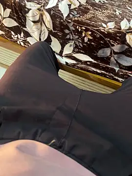 Snapshot of rashmixxx chatting on February 15, 6:58 am rashmixxx online show from February 15, 6:58 am