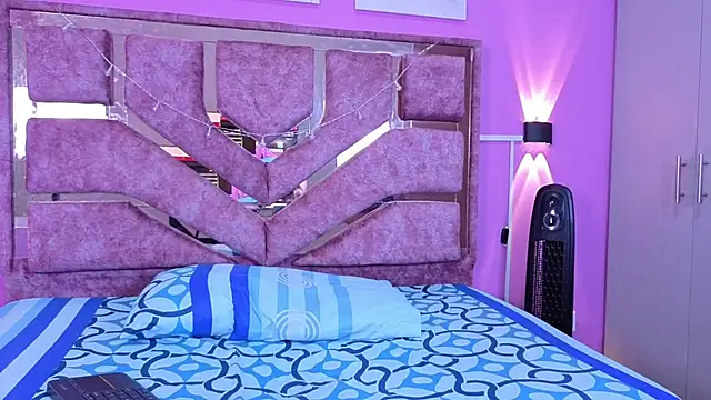 mia honey lov online show from March 27, 12:17 pm