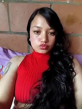 Bloom Dahlia online show from March 1, 8:53 pm