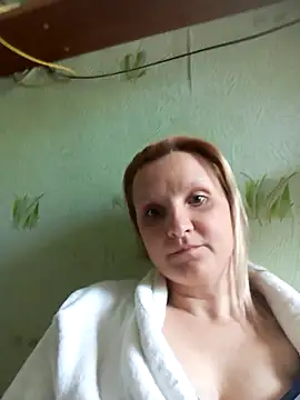 SusanGold9211 online show from May 12, 8:54 am