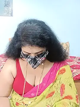 Snapshot of Kannadasexywifes chatting on May 28, 2:08 am Kannadasexywifes online show from May 28, 2:08 am