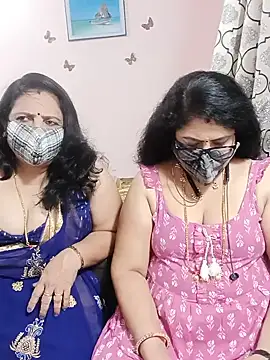 Snapshot of Kannadasexywifes chatting on June 10, 3:57 pm Kannadasexywifes online show from June 10, 3:57 pm