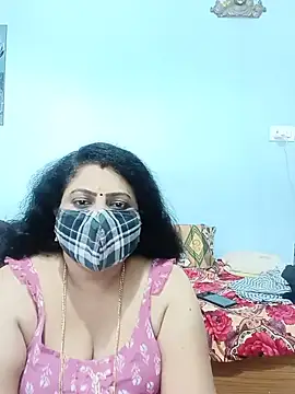 Snapshot of Kannadasexywifes chatting on June 3, 5:30 am Kannadasexywifes online show from June 3, 5:30 am