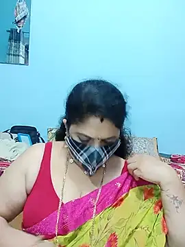 Snapshot of Kannadasexywifes chatting on May 27, 2:02 pm Kannadasexywifes online show from May 27, 2:02 pm