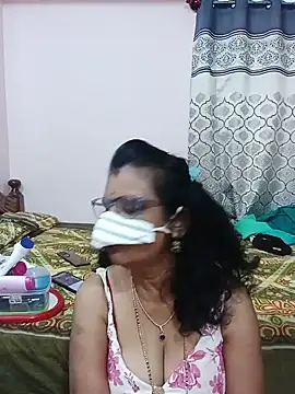 Snapshot of Kannadasexywifes chatting on July 12, 3:07 am Kannadasexywifes online show from July 12, 3:07 am