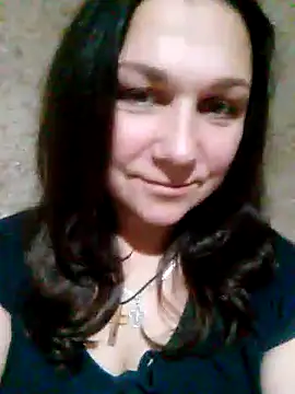 Snapshot of Susan8421 chatting on February 17, 5:32 pm Susan8421 online show from February 17, 5:32 pm