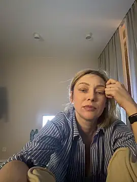 CarmenBlues  online show from February 21, 8:22 pm