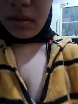 hend2u online show from February 14, 10:04 am