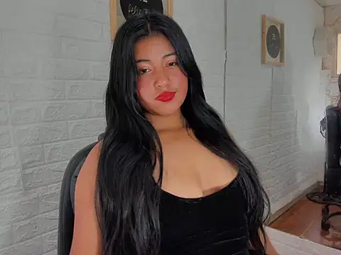 Snapshot of Iris_Laus chatting on February 24, 3:13 pm Iris Laus online show from February 24, 3:13 pm