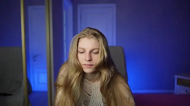 AlisMil online show from March 24, 11:54 am