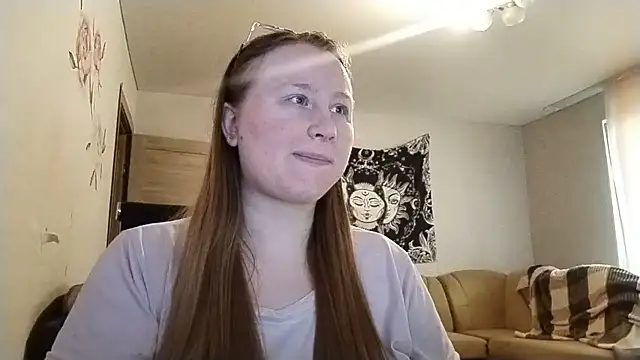Snapshot of AnikaLipps chatting on June 5, 4:02 pm AnikaLipps online show from June 5, 4:02 pm