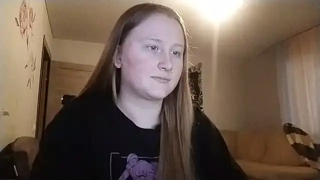 AnikaLipps online show from May 13, 6:26 pm