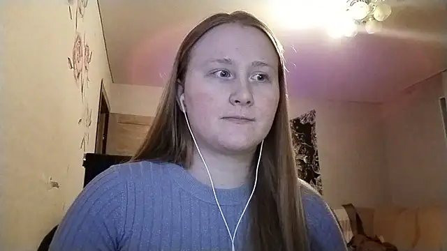 AnikaLipps online show from April 10, 1:34 am