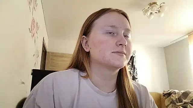 Snapshot of AnikaLipps chatting on June 16, 9:31 am AnikaLipps online show from June 16, 9:31 am