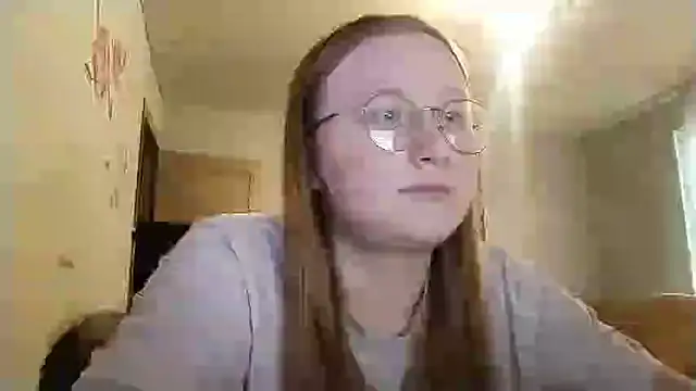 Snapshot of AnikaLipps chatting on July 5, 5:53 pm AnikaLipps online show from July 5, 5:53 pm