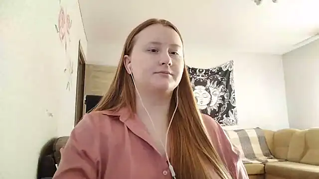 AnikaLipps online show from March 31, 2:41 pm